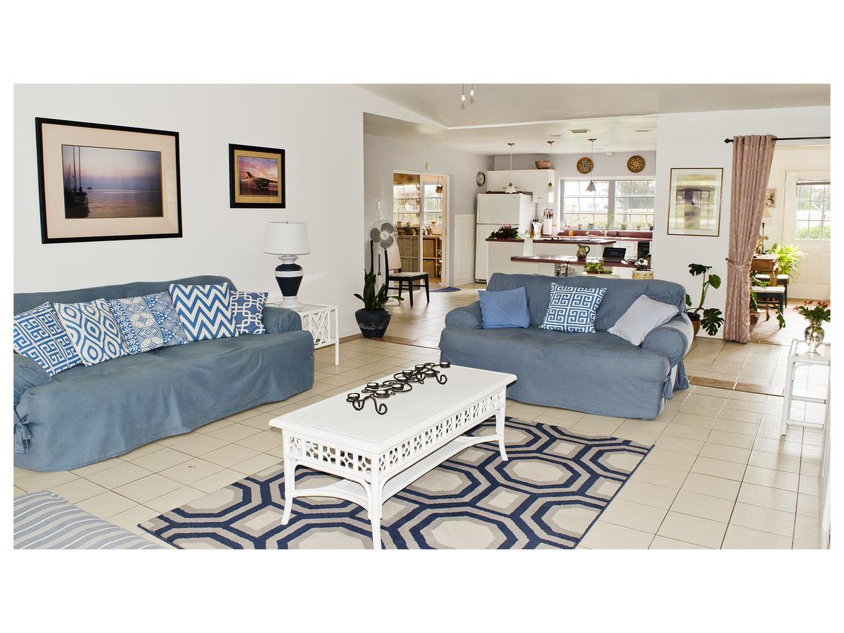 Silver Point Villa Freeport Ngoại thất bức ảnh